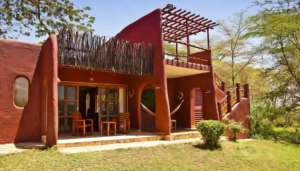 Amboseli accommodation: experience the tranquil ambiance and stunning landscapes of amboseli serena lodge, your perfect retreat in amboseli national park.